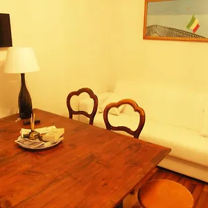 https://appartamento-real-taste-of-tuscany-top.it-tuscanyhotel.com